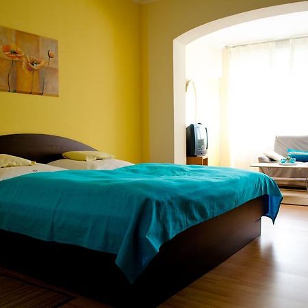 Haus Helvetia Bed & Breakfast Bad Orb Exterior photo