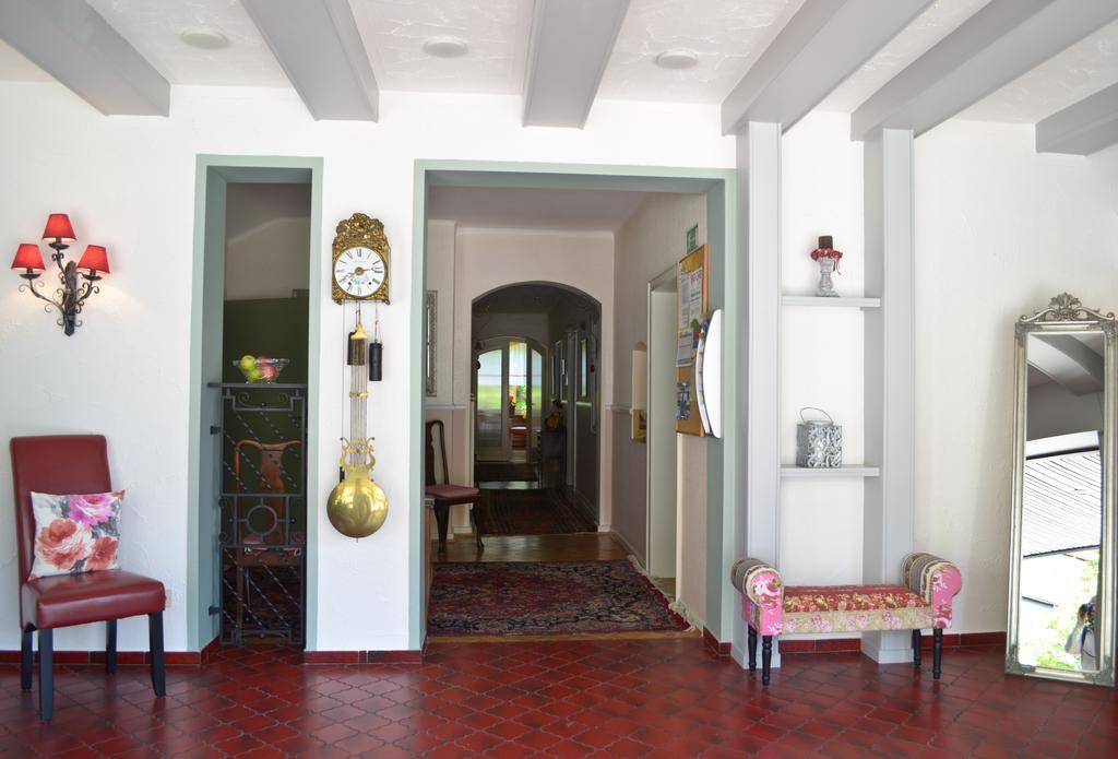 Haus Helvetia Bed & Breakfast Bad Orb Exterior photo